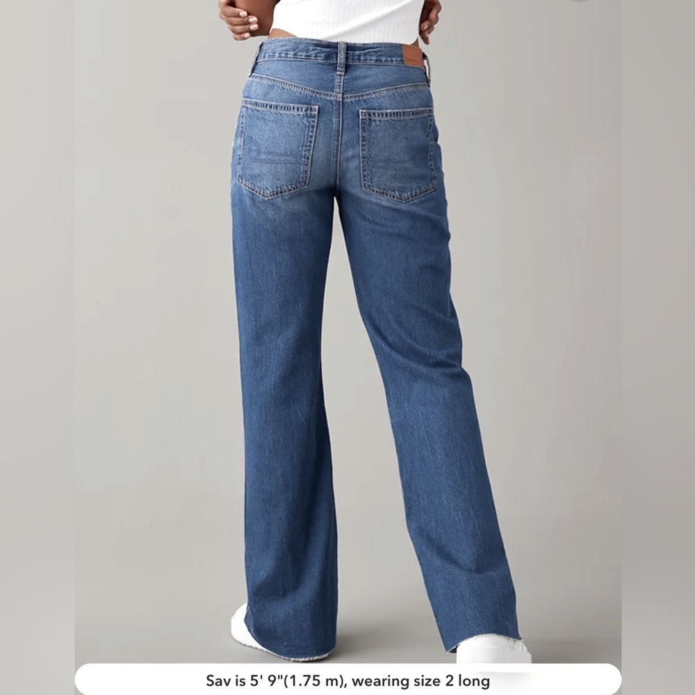 American eagle women’s straight leg baggy jean